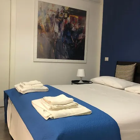 Donna Chiara Holiday House - Toledo-3